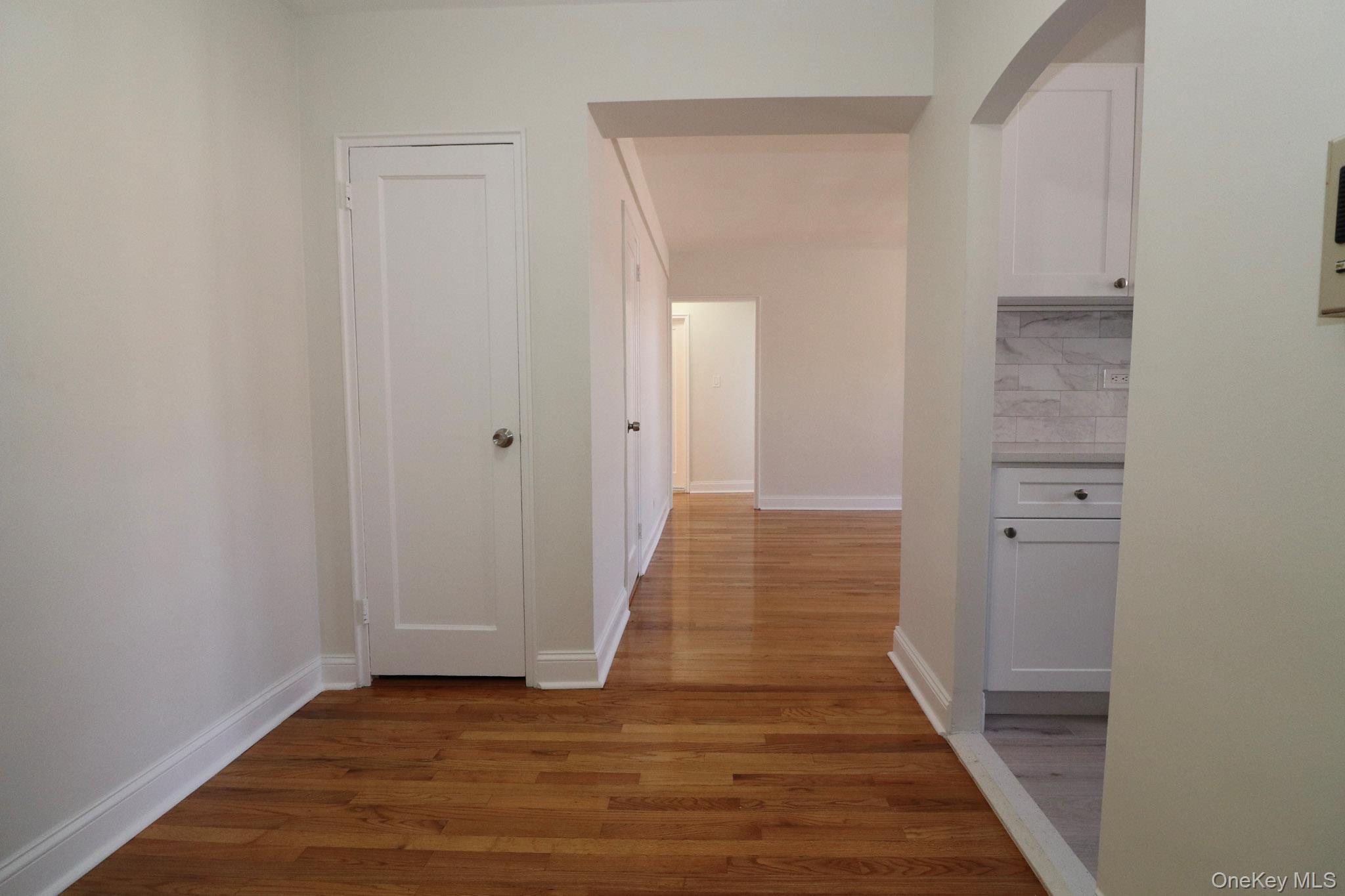 #6 photo, 5645 Netherland Ave, Bronx , NY 10471