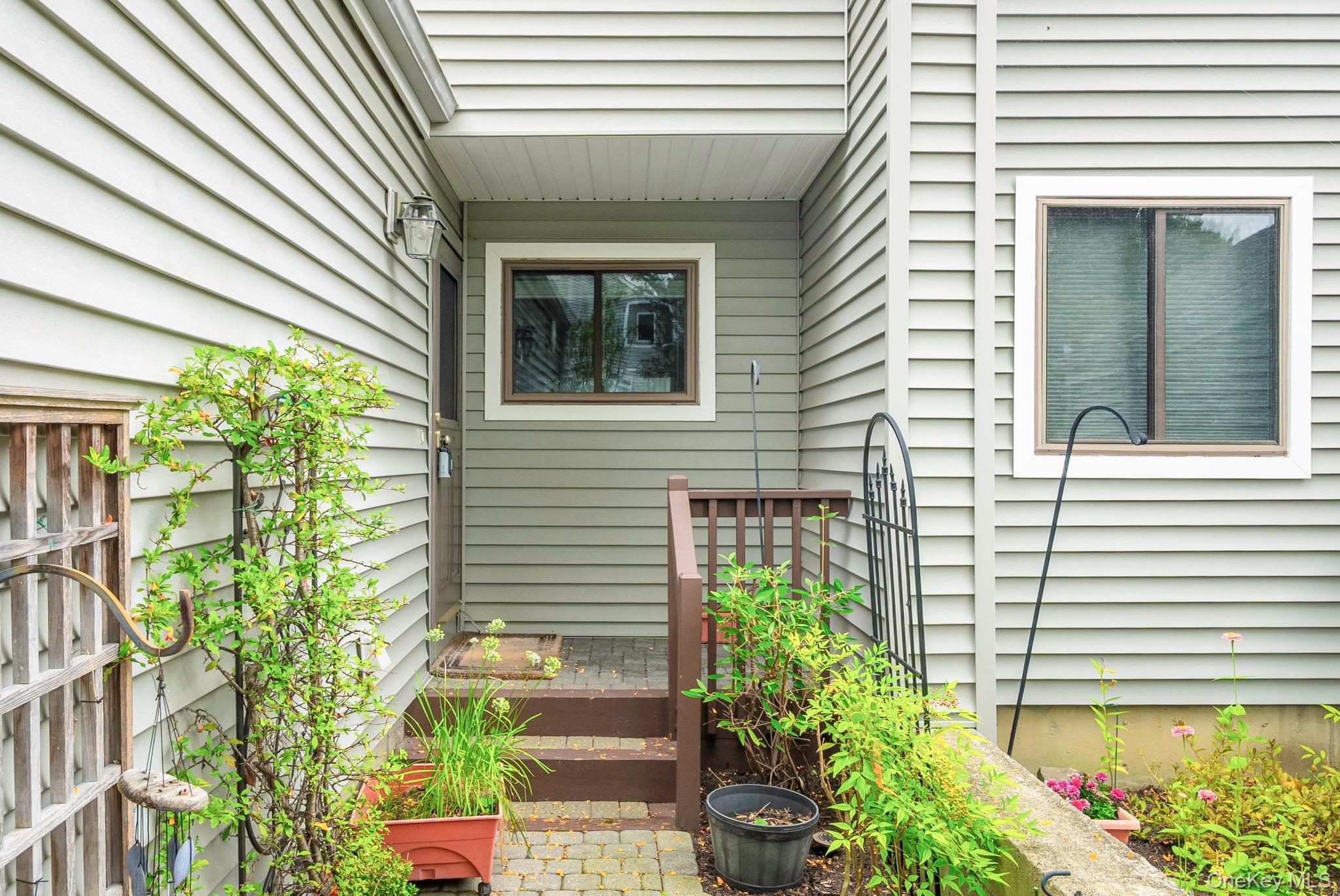 #3 photo, 283 Horseshoe Circle, Ossining , NY 10562