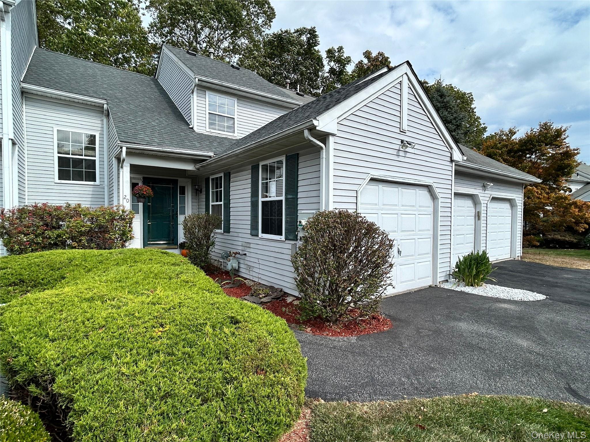 #1 photo, 20 Woodbine Drive, Highland Mills , NY 10930