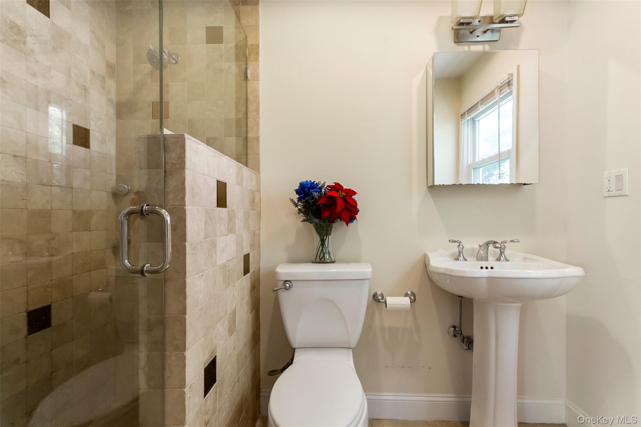 #12 photo, 73 Ewart Street, Scarsdale , NY 10583