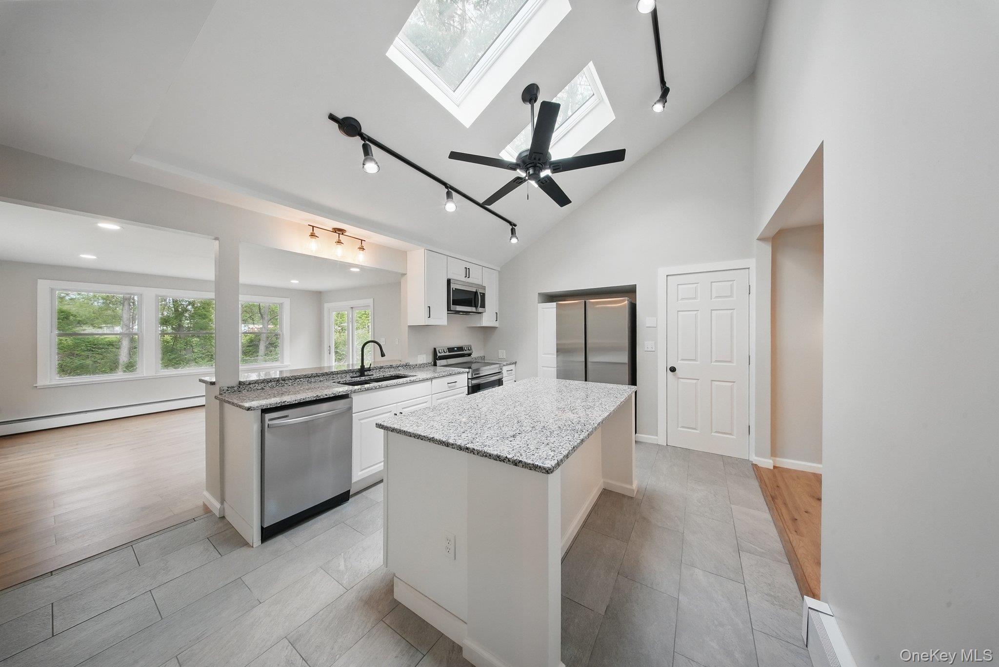 #2 photo, 37 Roslyn Street, Ellenville , NY 12428