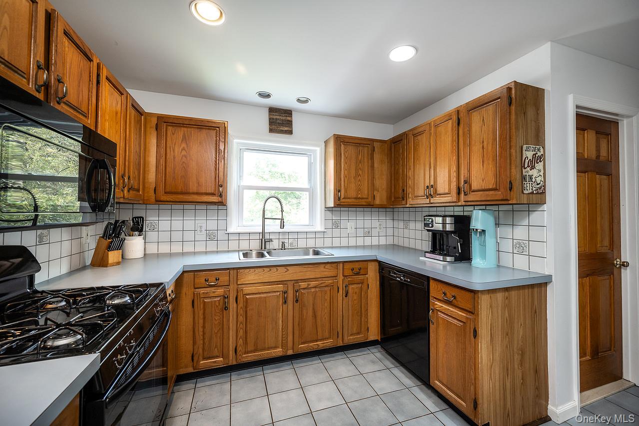 #13 photo, 34 Adams Rush Road, Cortlandt Manor , NY 10567