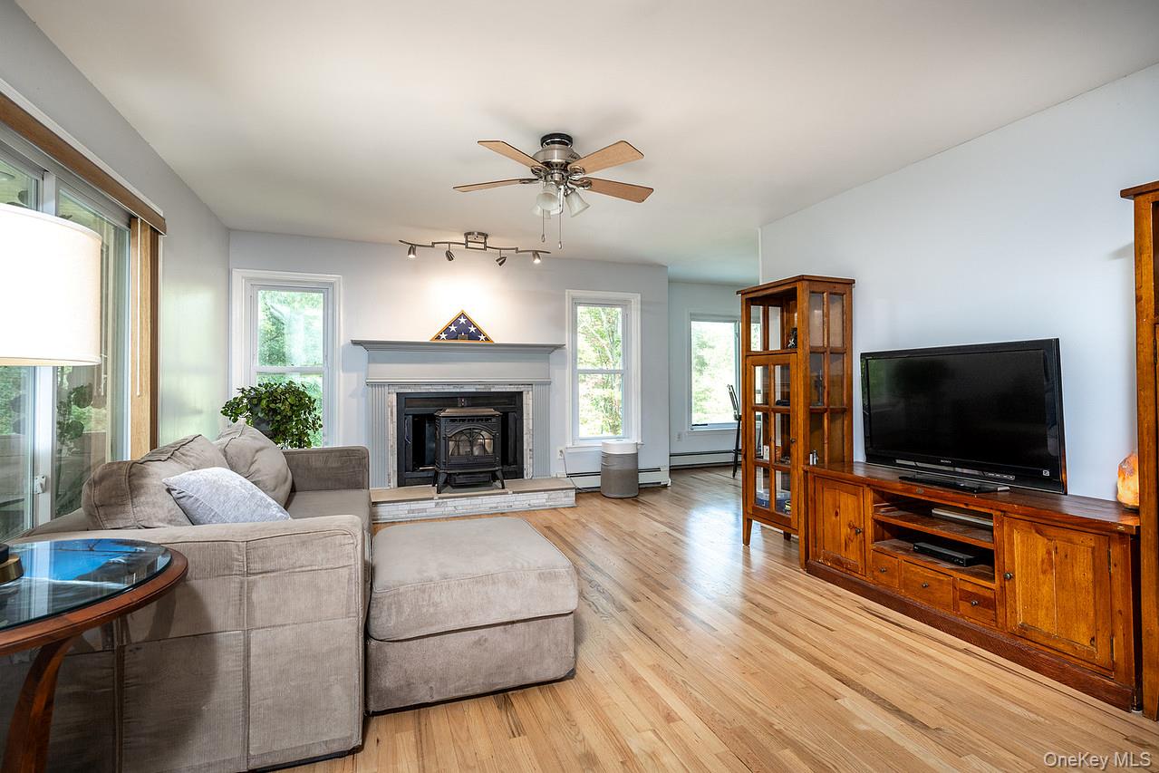 #6 photo, 34 Adams Rush Road, Cortlandt Manor , NY 10567