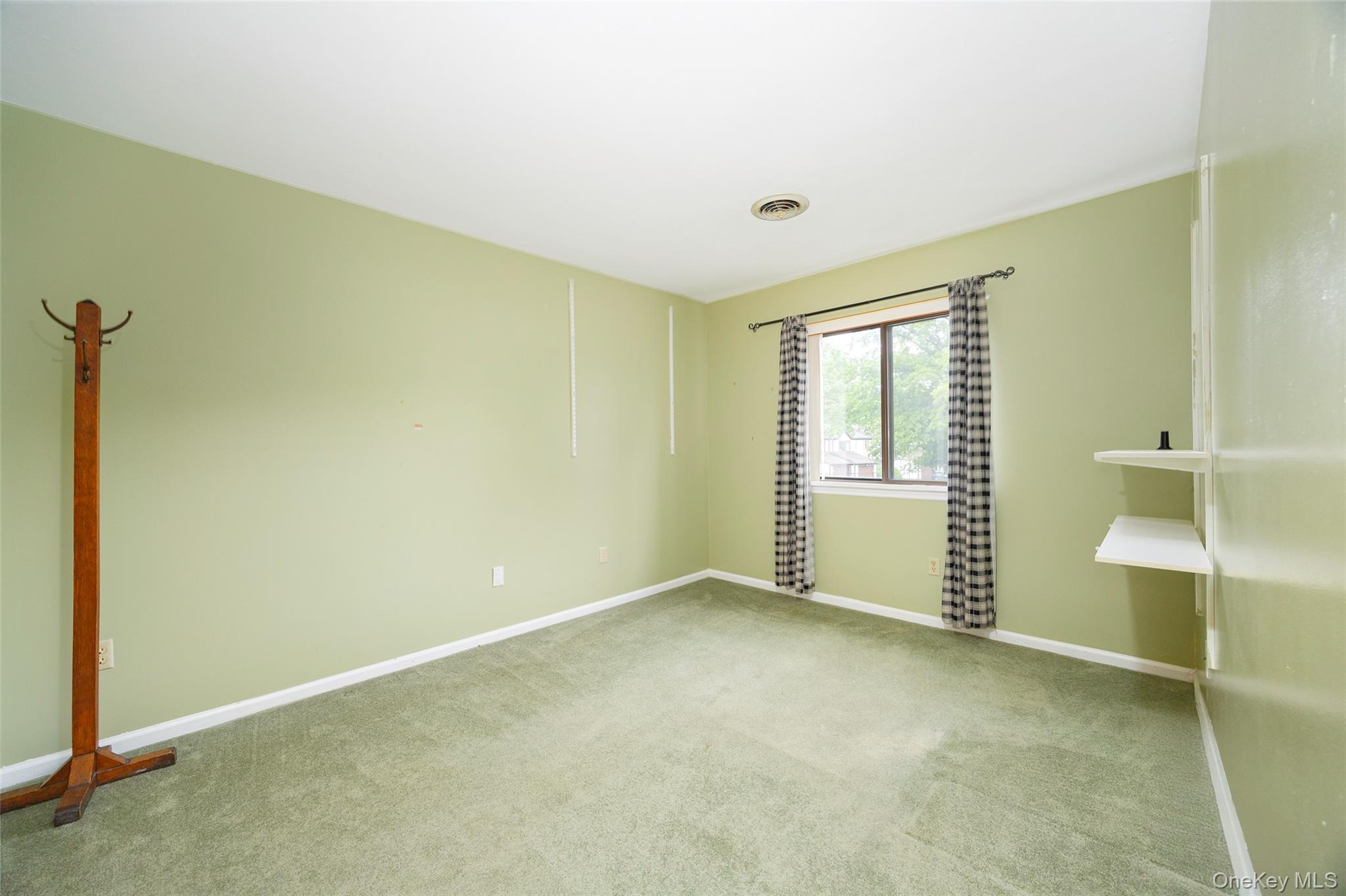 #12 photo, 28 Amber Court, Poughkeepsie , NY 12603