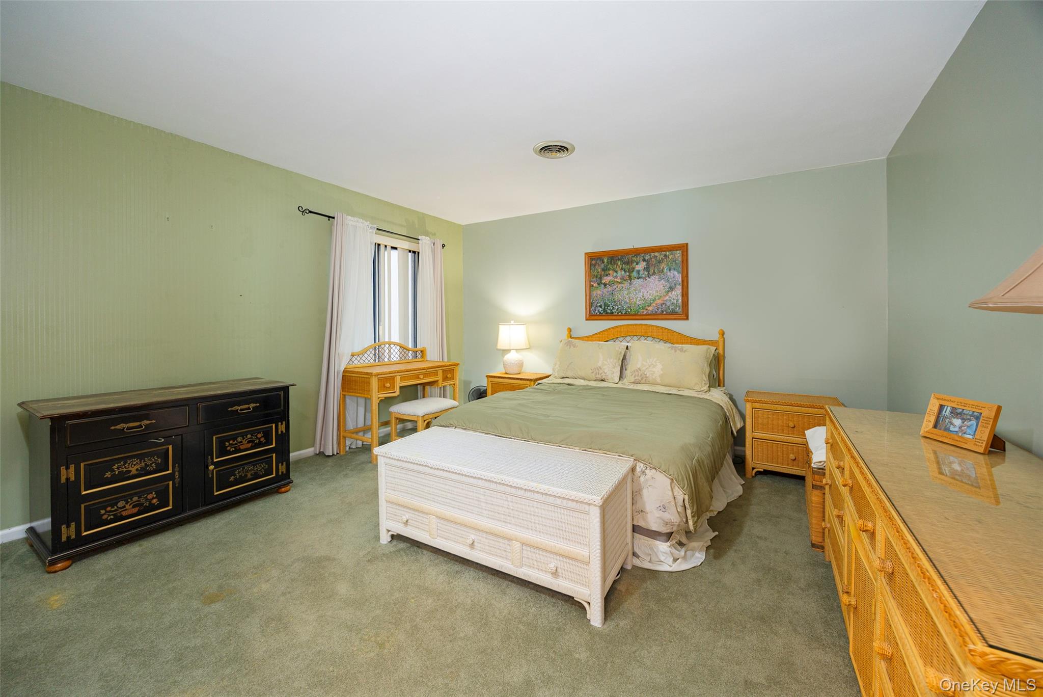 #15 photo, 28 Amber Court, Poughkeepsie , NY 12603