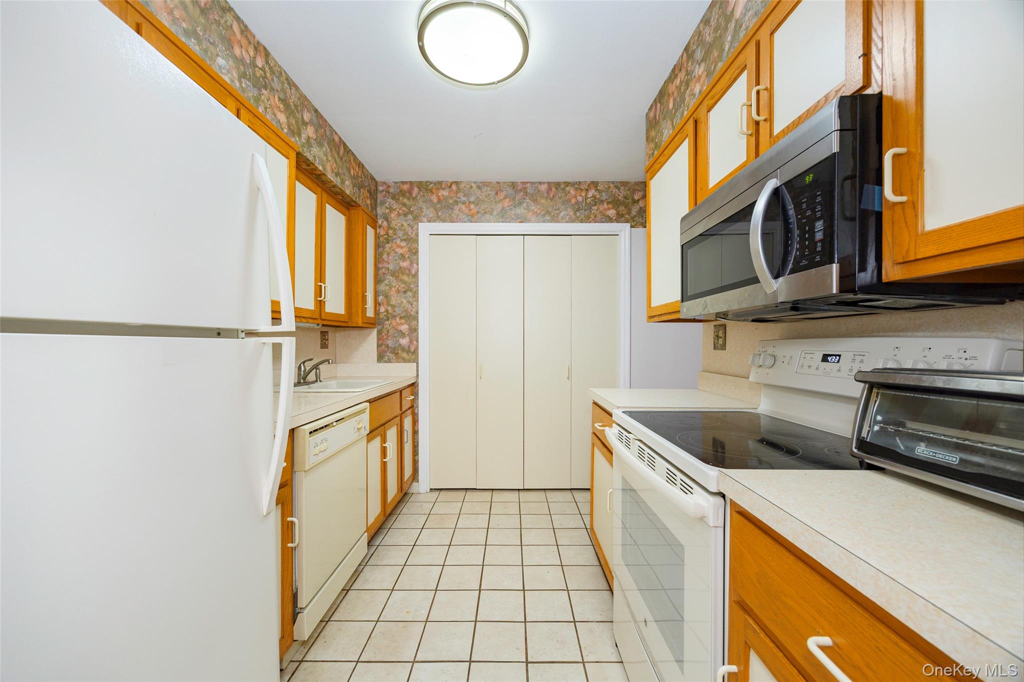 #7 photo, 28 Amber Court, Poughkeepsie , NY 12603