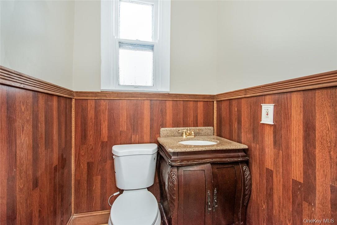 #10 photo, 115 East 235th Street, Bronx , NY 10470