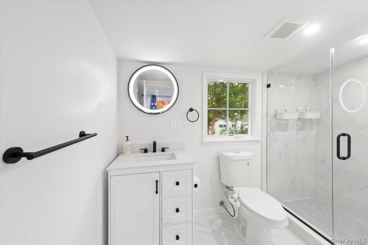 #14 photo, 175 Edgepark Road, White Plains , NY 10603