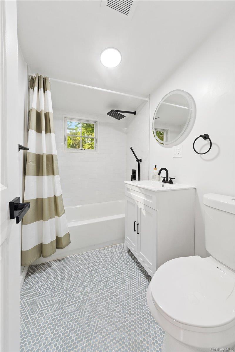 #17 photo, 175 Edgepark Road, White Plains , NY 10603