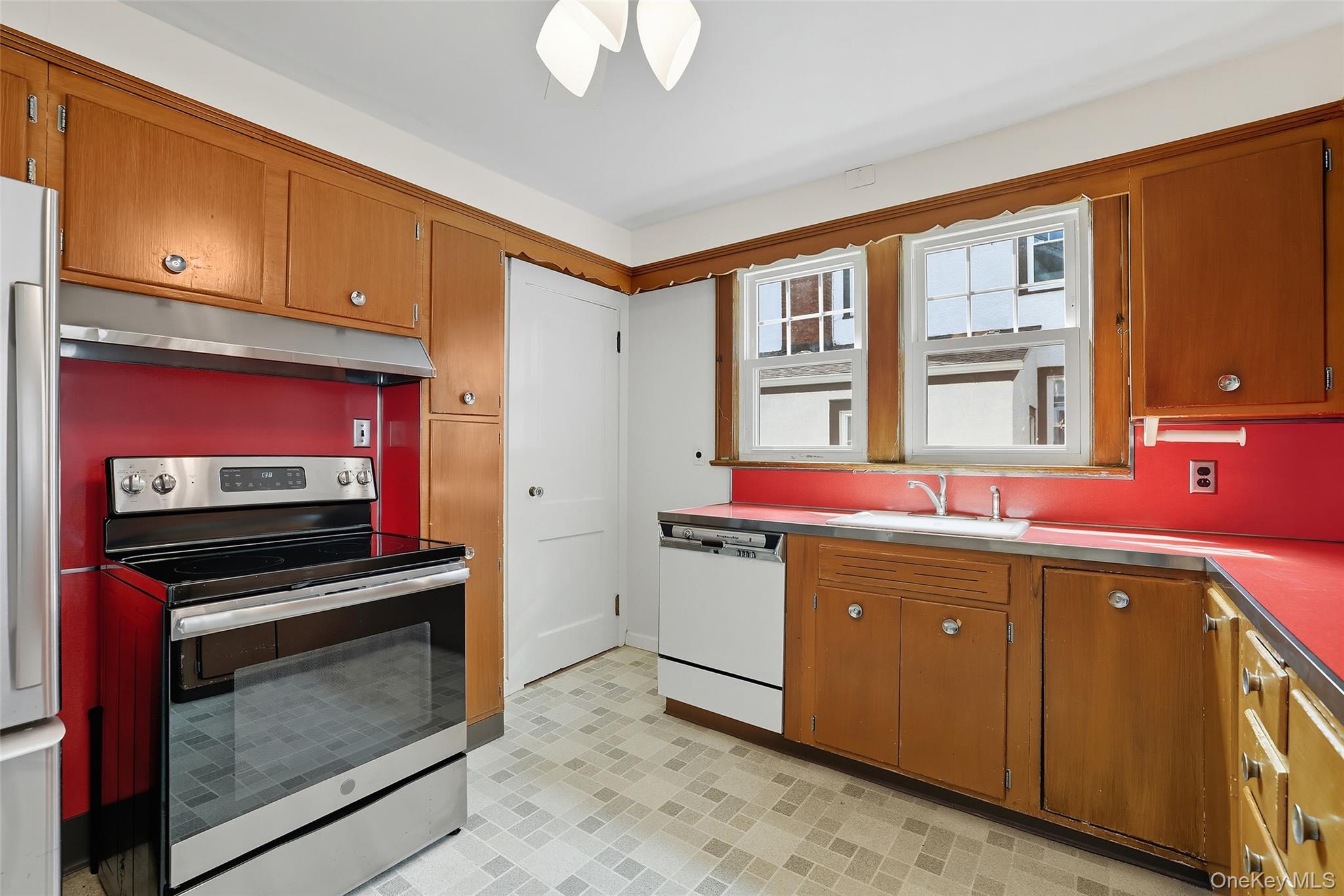 #11 photo, 82 Shelley Avenue, Port Chester , NY 10573