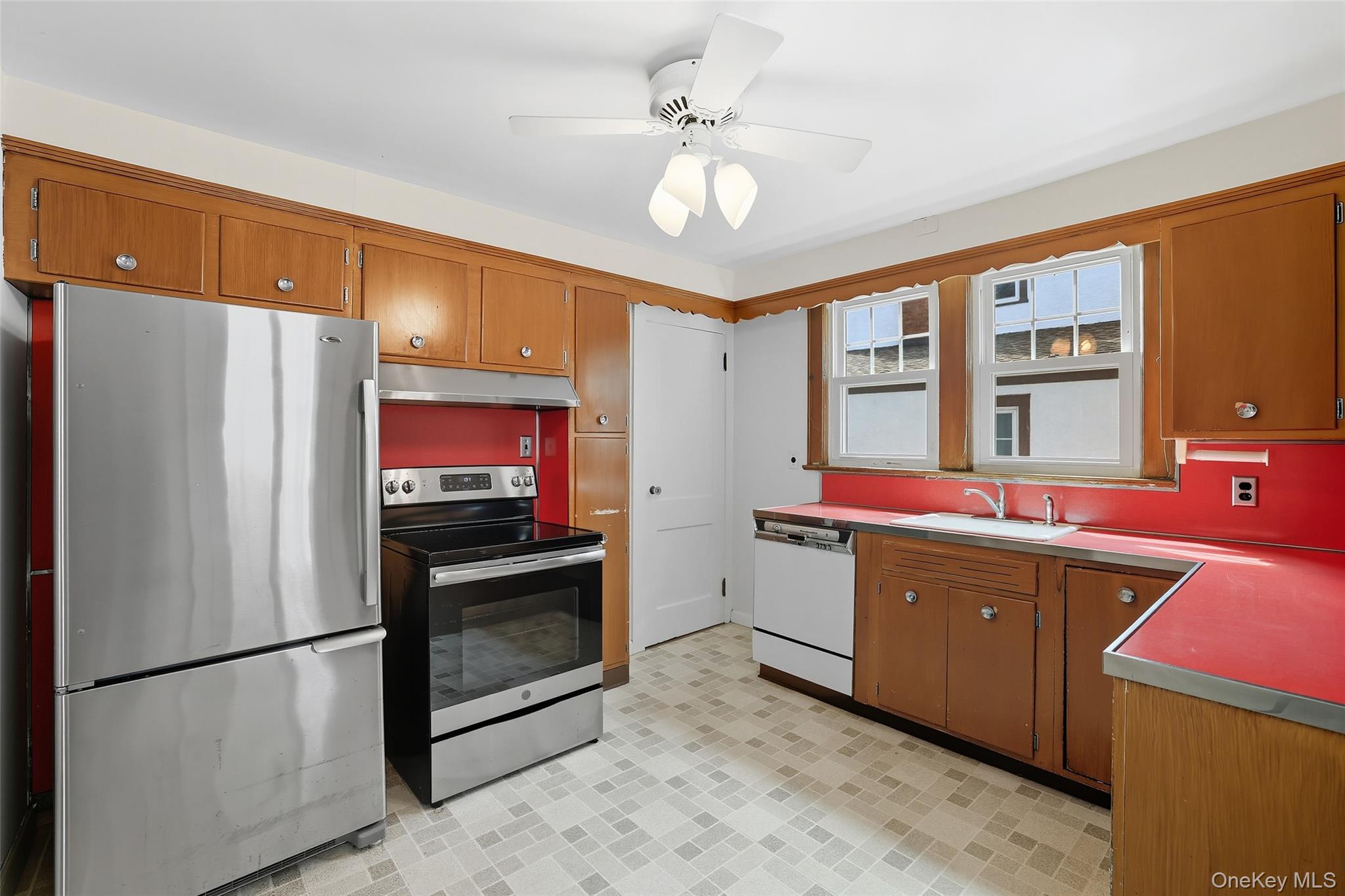 #9 photo, 82 Shelley Avenue, Port Chester , NY 10573