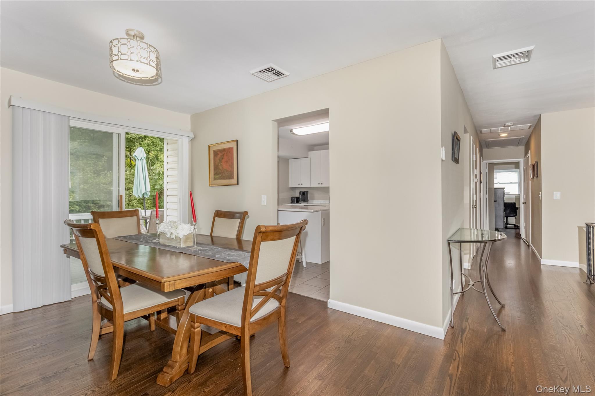 #12 photo, 67 Cardinal Drive, Poughkeepsie , NY 12601