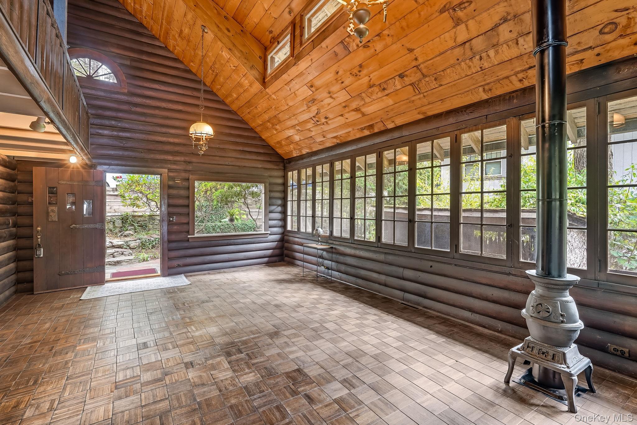 #8 photo, 3481 Lakeside Drive, Mohegan Lake , NY 10547