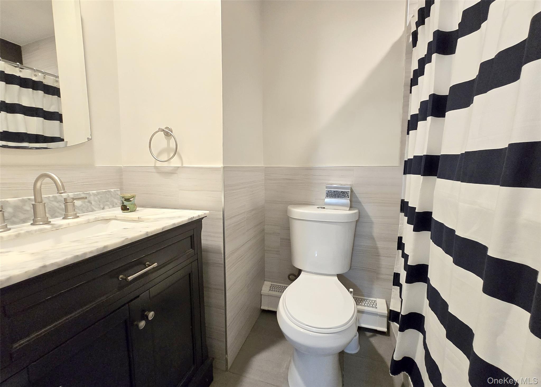 #11 photo, 10 Hyde Lane, Coram , NY 11727