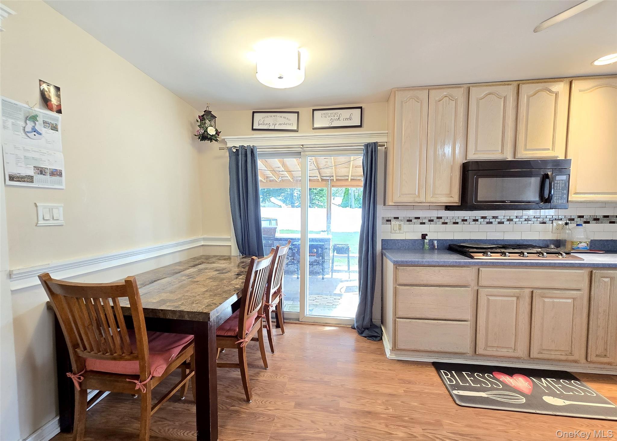 #8 photo, 10 Hyde Lane, Coram , NY 11727