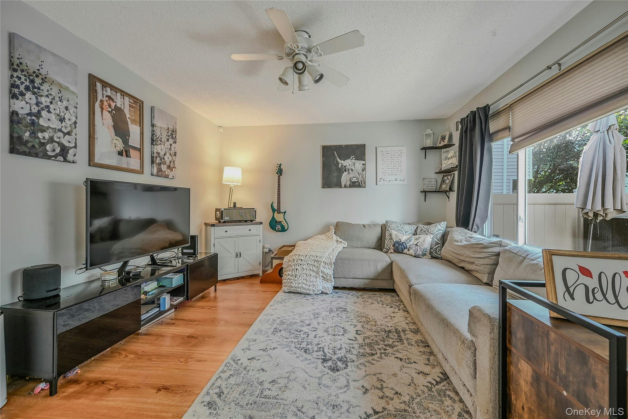 #13 photo, 215 Springmeadow Drive, Holbrook , NY 11741