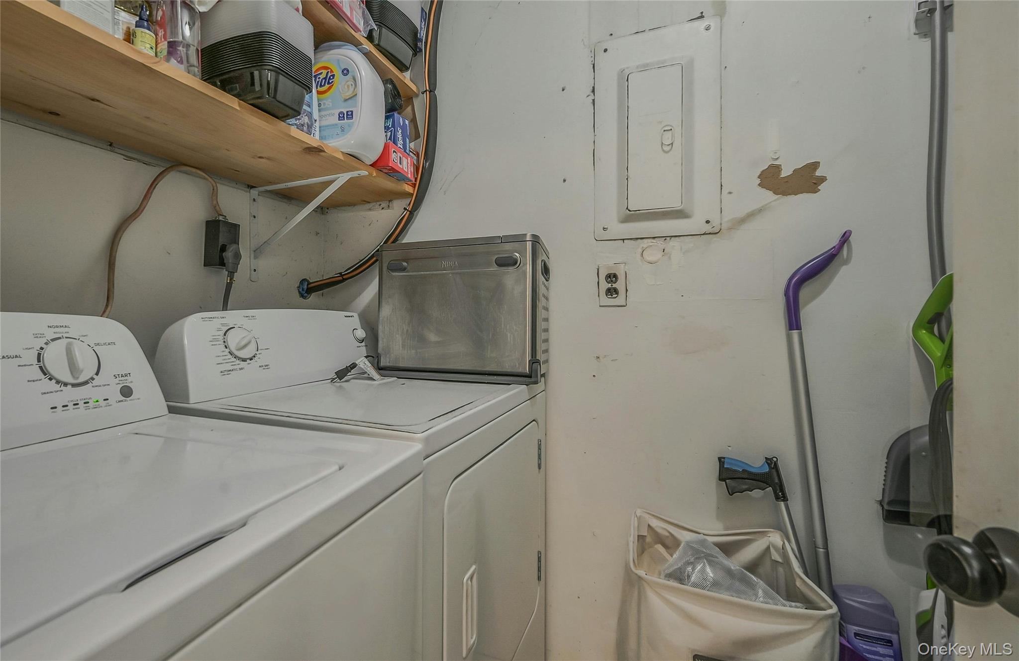 #7 photo, 215 Springmeadow Drive, Holbrook , NY 11741