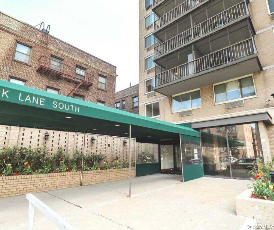 #1 photo, 118-18 Union Turnpike, クイーンズ区 Kew Gardens , NY 11415