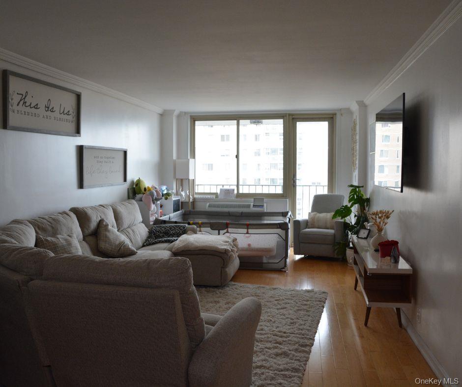 #4 photo, 118-18 Union Turnpike, クイーンズ区 Kew Gardens , NY 11415