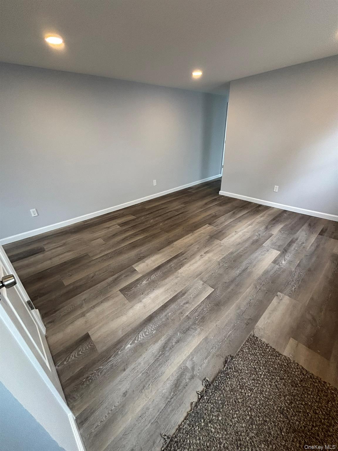 #13 photo, 399 Hawthorne Avenue, ナッソー郡 Uniondale , NY 11553