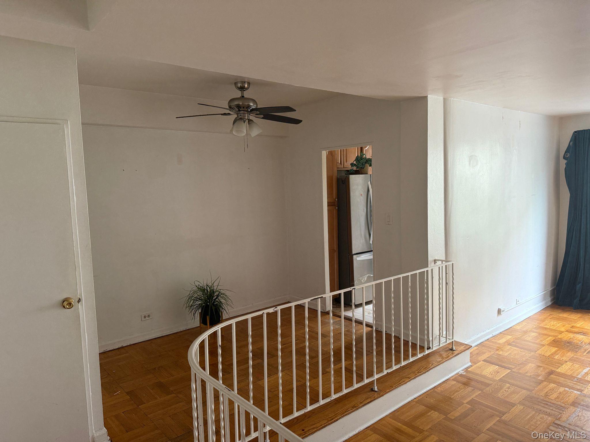 #4 photo, 98-40 64th Avenue, クイーンズ区 Rego Park , NY 11374