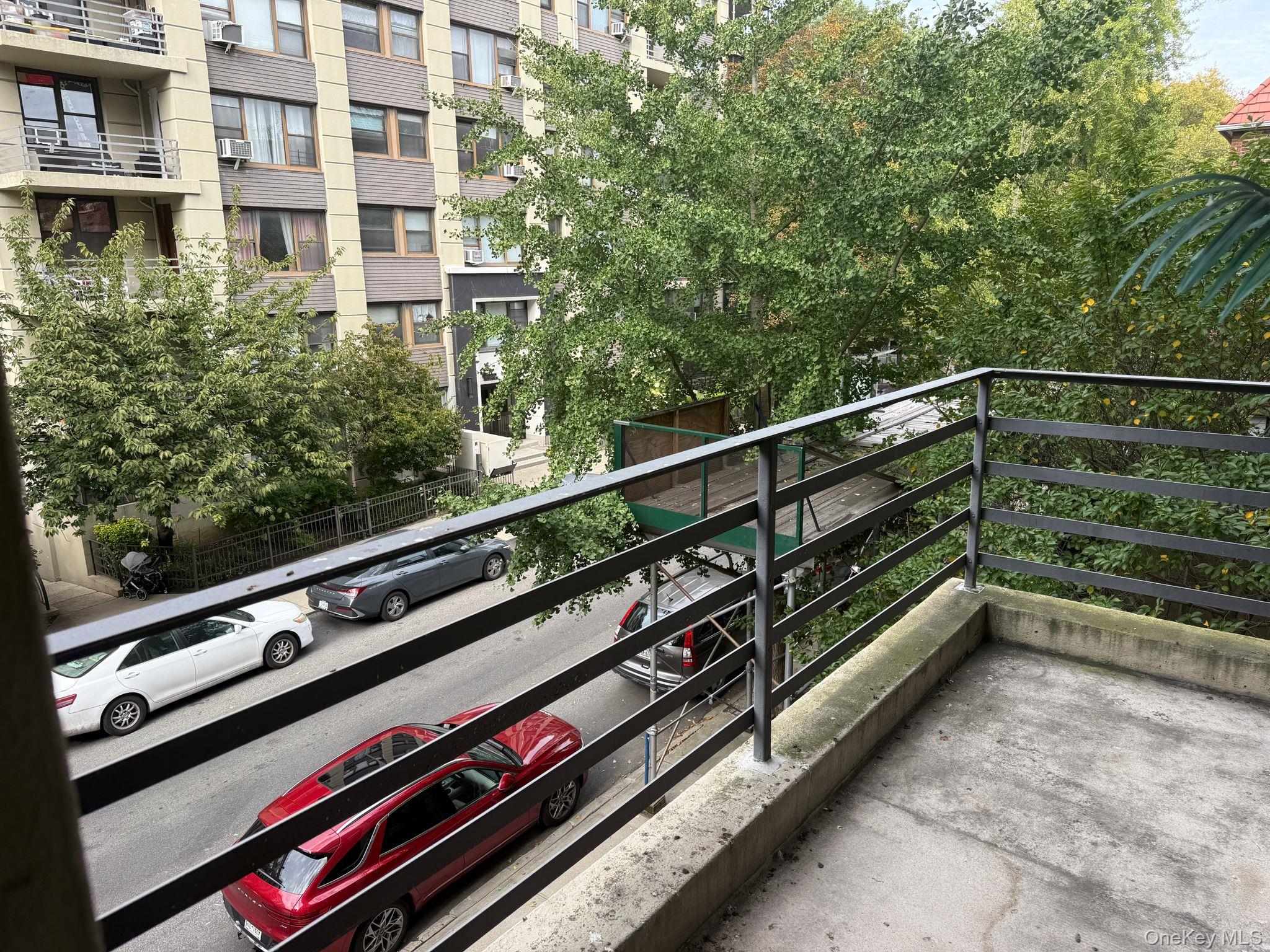 #7 photo, 98-40 64th Avenue, クイーンズ区 Rego Park , NY 11374