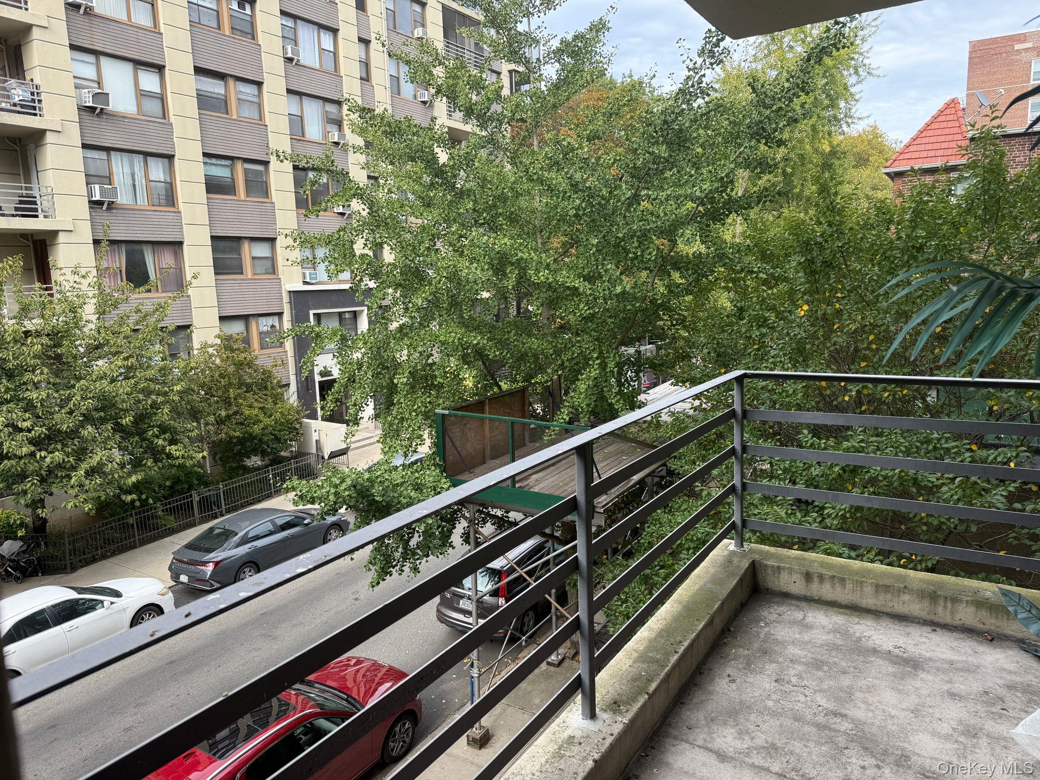 #8 photo, 98-40 64th Avenue, クイーンズ区 Rego Park , NY 11374