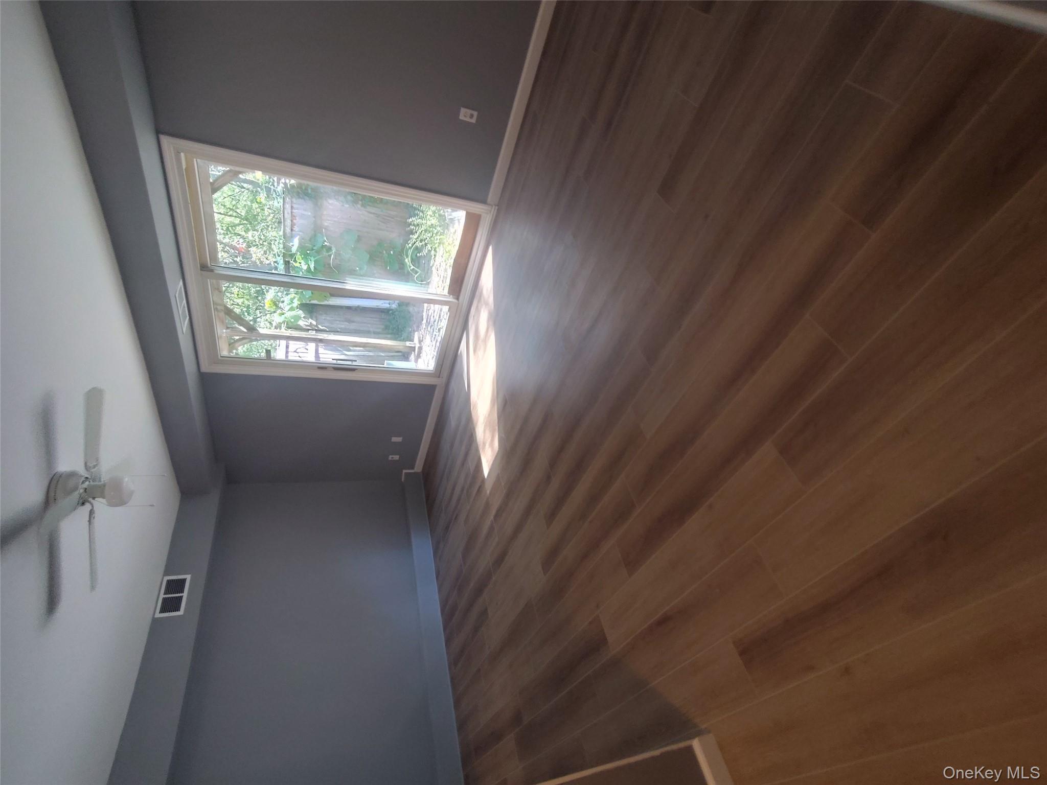 #6 photo, 197 Hill Circle, サフォーク郡 Calverton , NY 11933