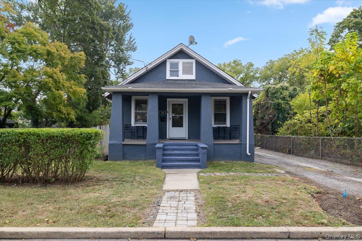 #1 photo, 246 Locust Avenue, Babylon , NY 11702