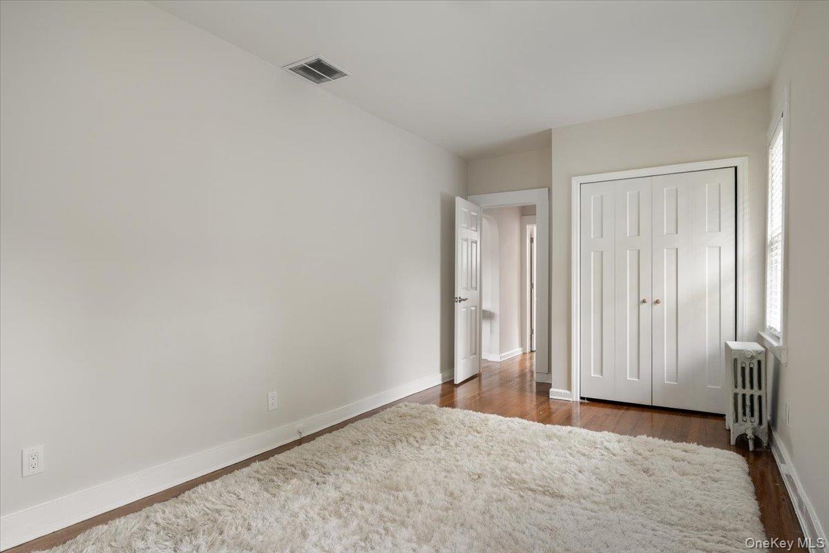 #17 photo, 246 Locust Avenue, Babylon , NY 11702