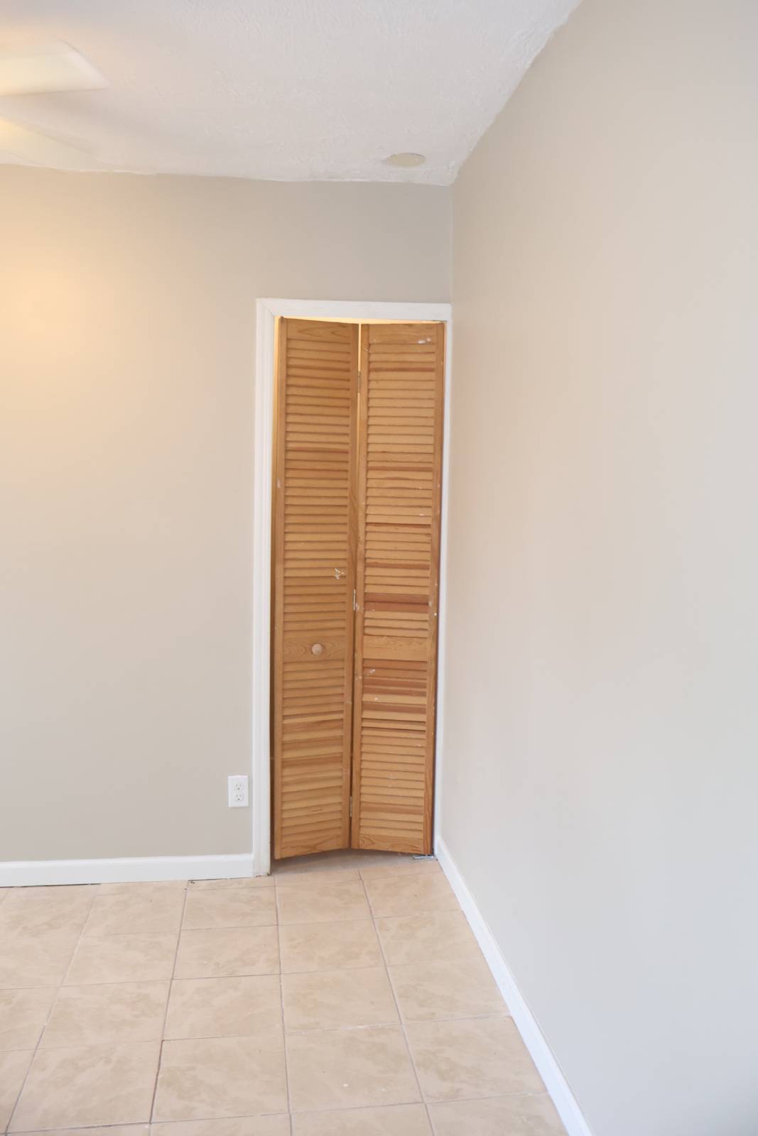 #17 photo, 40 Duke St, 롱 아일랜드 Deer Park , NY 11729