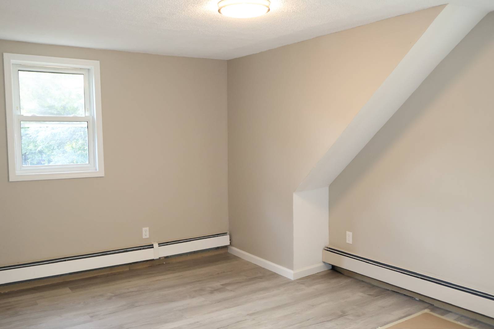 #20 photo, 40 Duke St, 롱 아일랜드 Deer Park , NY 11729