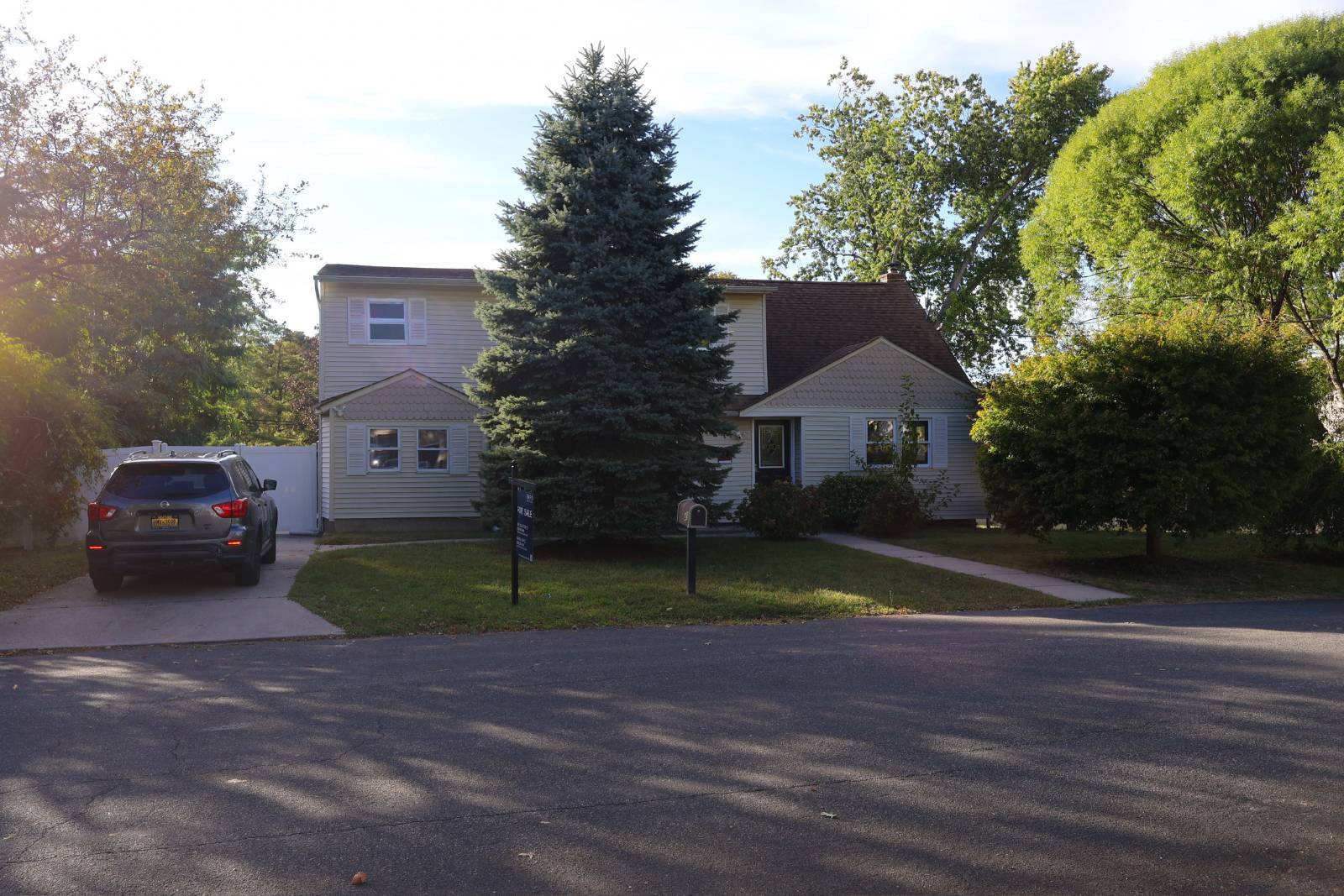 #3 photo, 40 Duke St, 롱 아일랜드 Deer Park , NY 11729