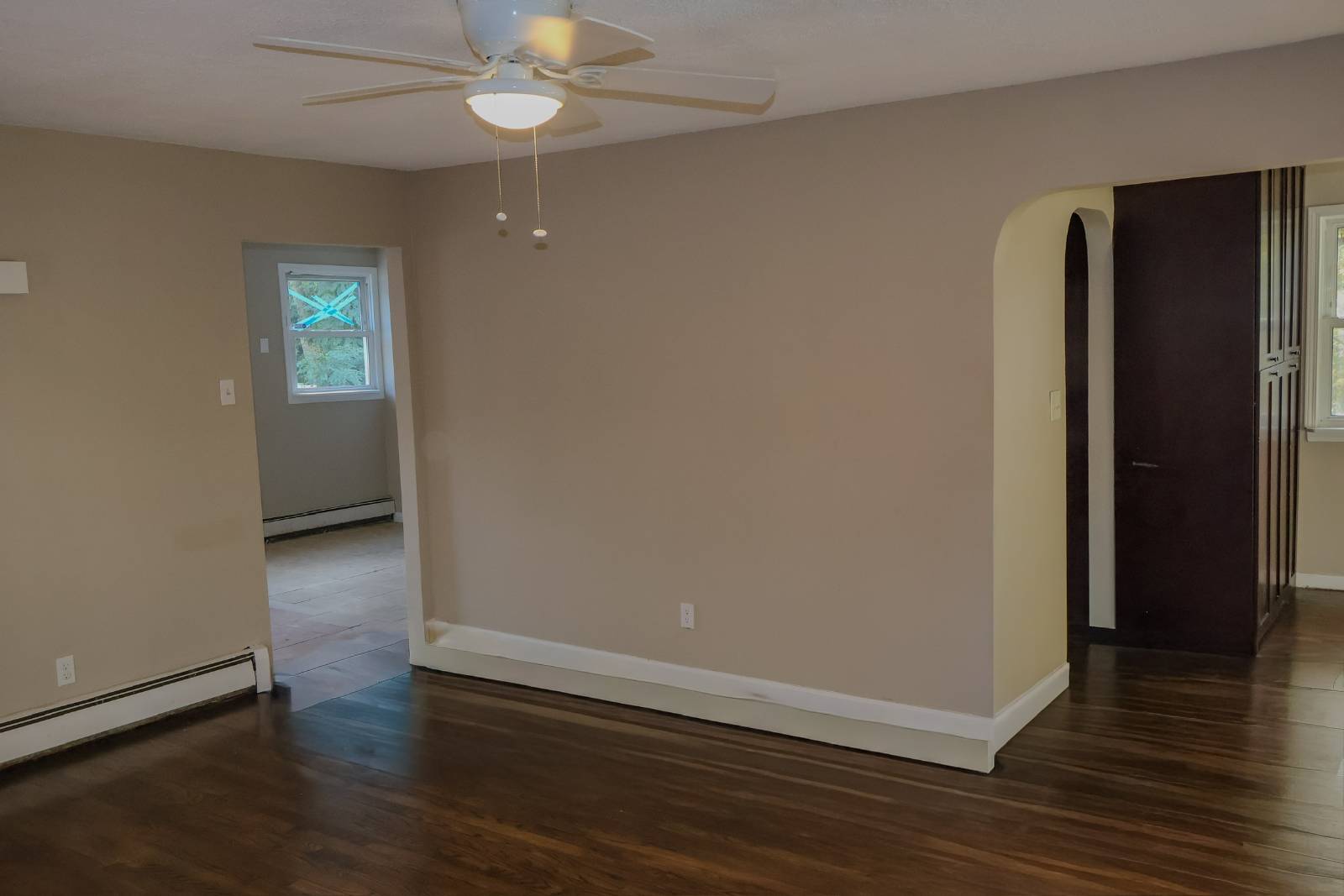 #5 photo, 40 Duke St, 롱 아일랜드 Deer Park , NY 11729