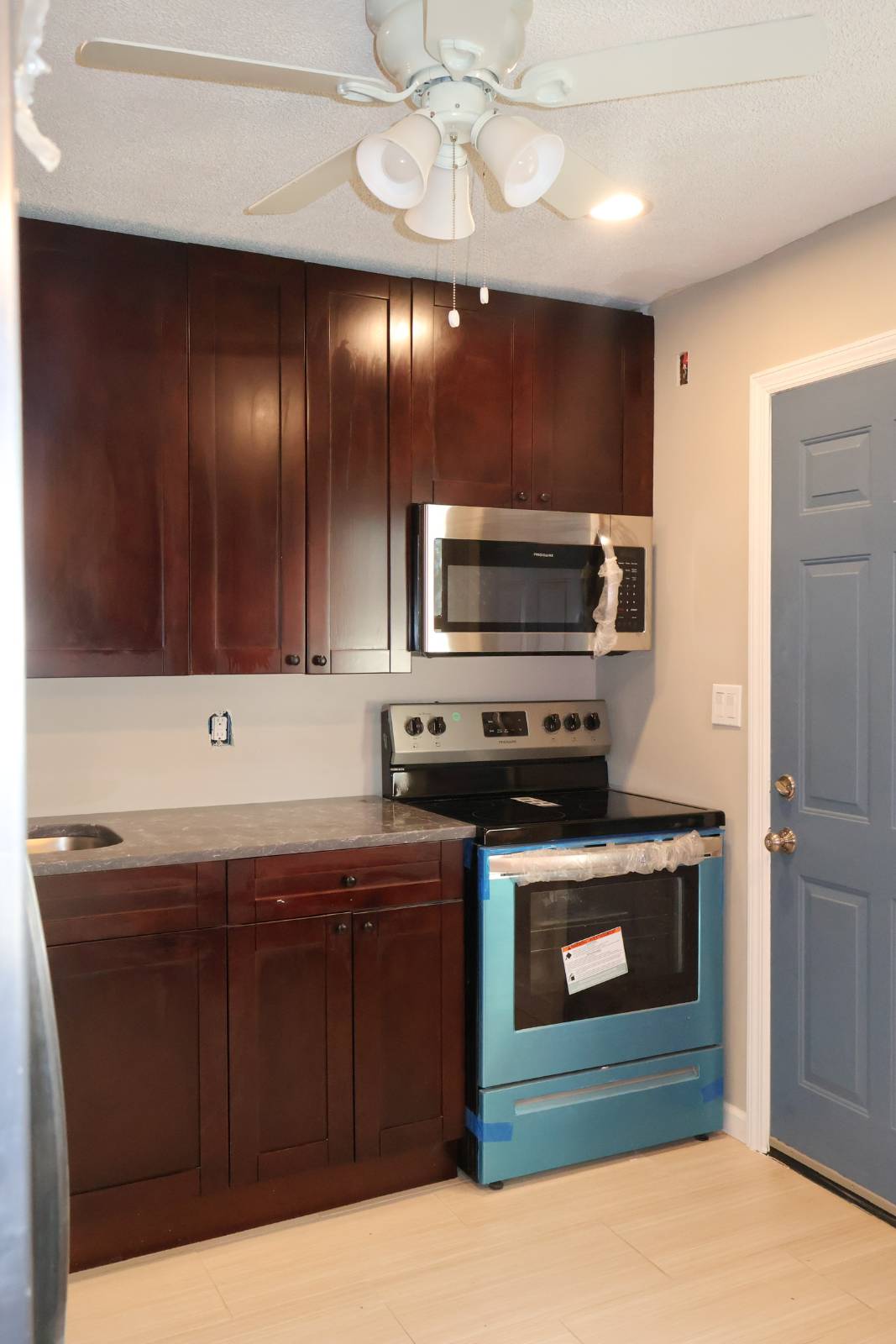 #9 photo, 40 Duke St, 롱 아일랜드 Deer Park , NY 11729