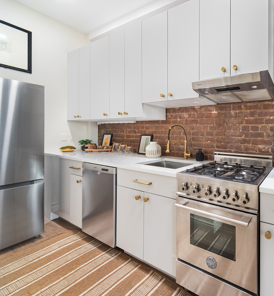 #9 photo, 212 E 70TH Street, Lenox Hill , NY 10021