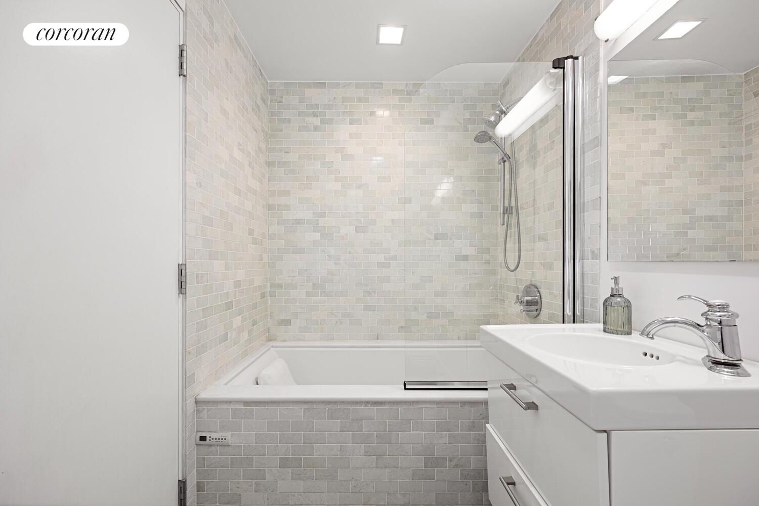 #9 photo, 311 WARREN Street, ブルックリン区 Cobble Hill , NY 11201