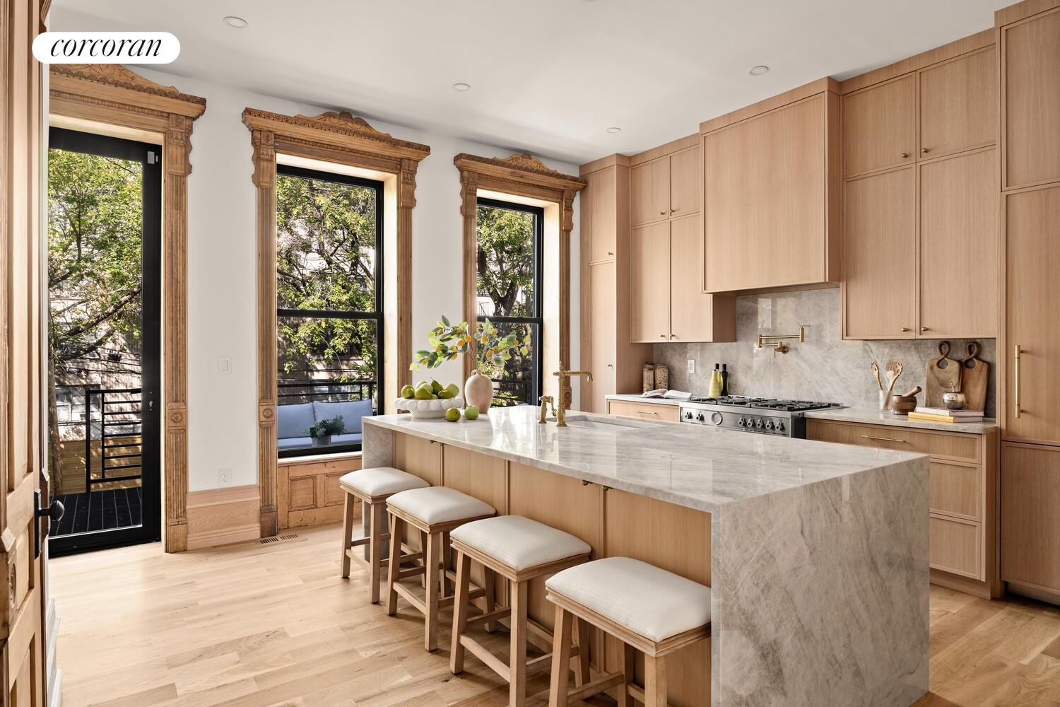 #8 photo, 569 MONROE Street, Stuyvesant Heights , NY 11221