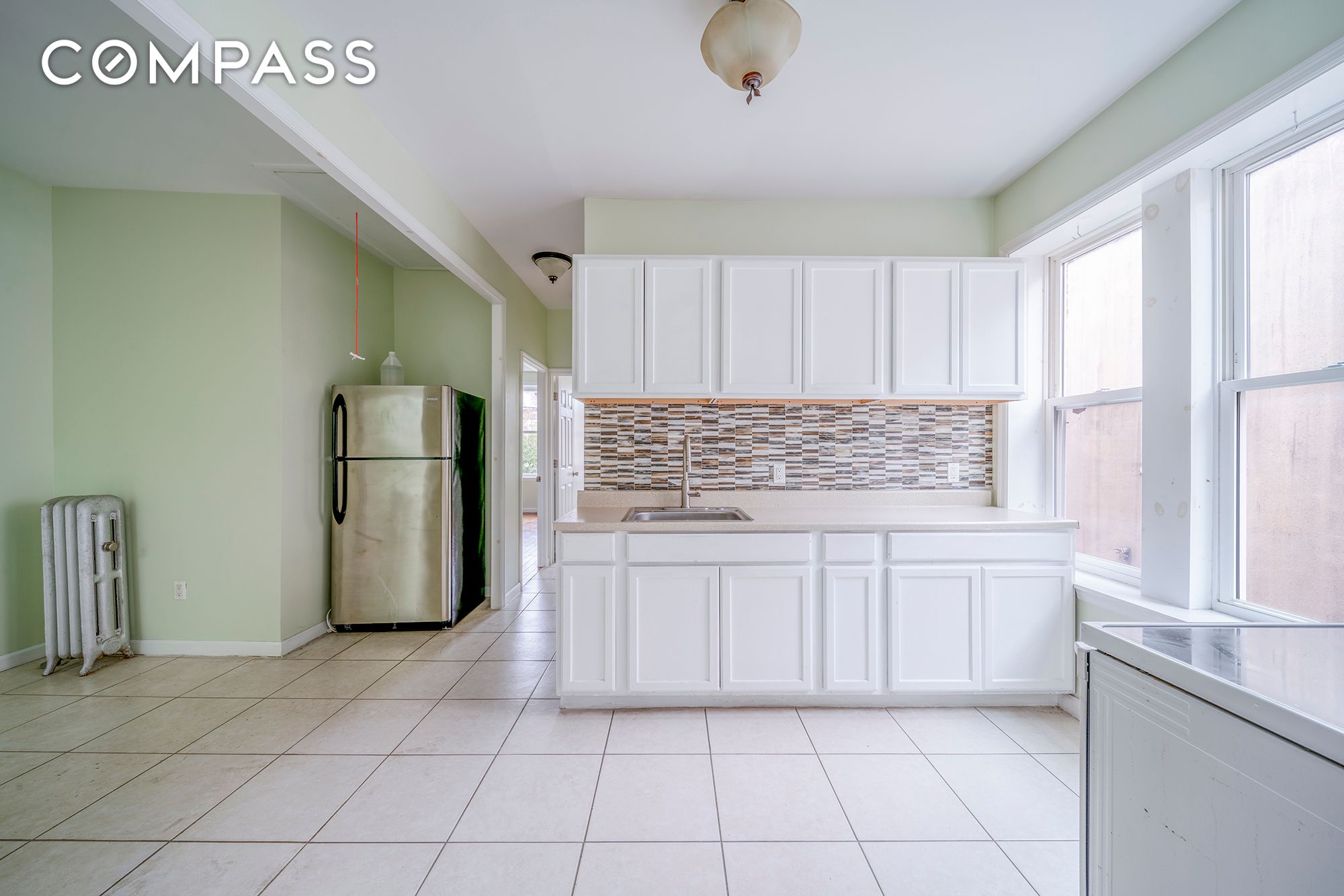 #3 photo, 96 E 32nd Street, Flatbush , NY 11226