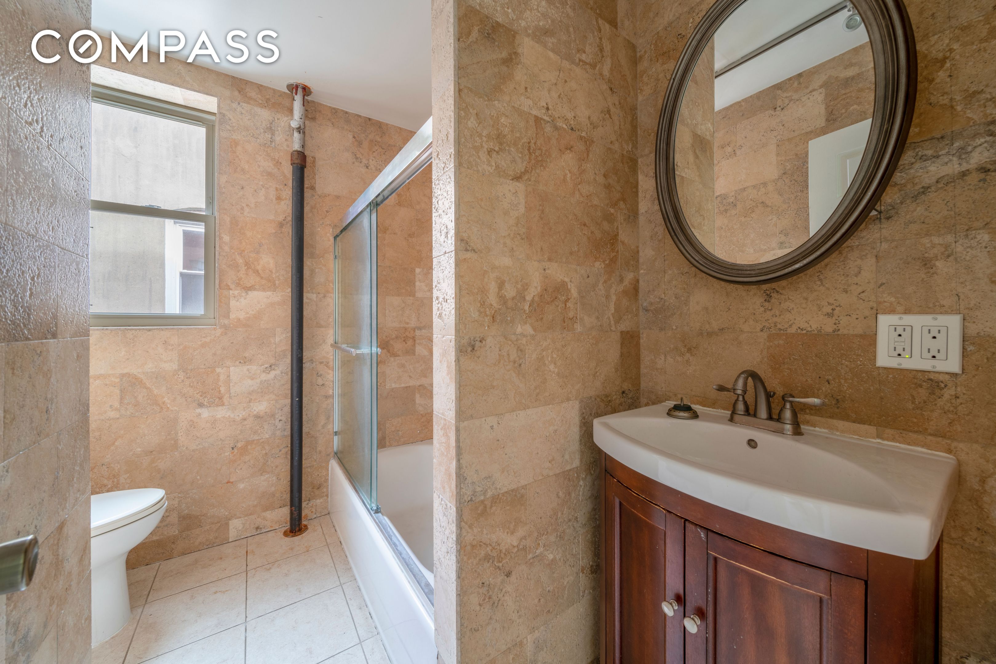 #5 photo, 96 E 32nd Street, Flatbush , NY 11226