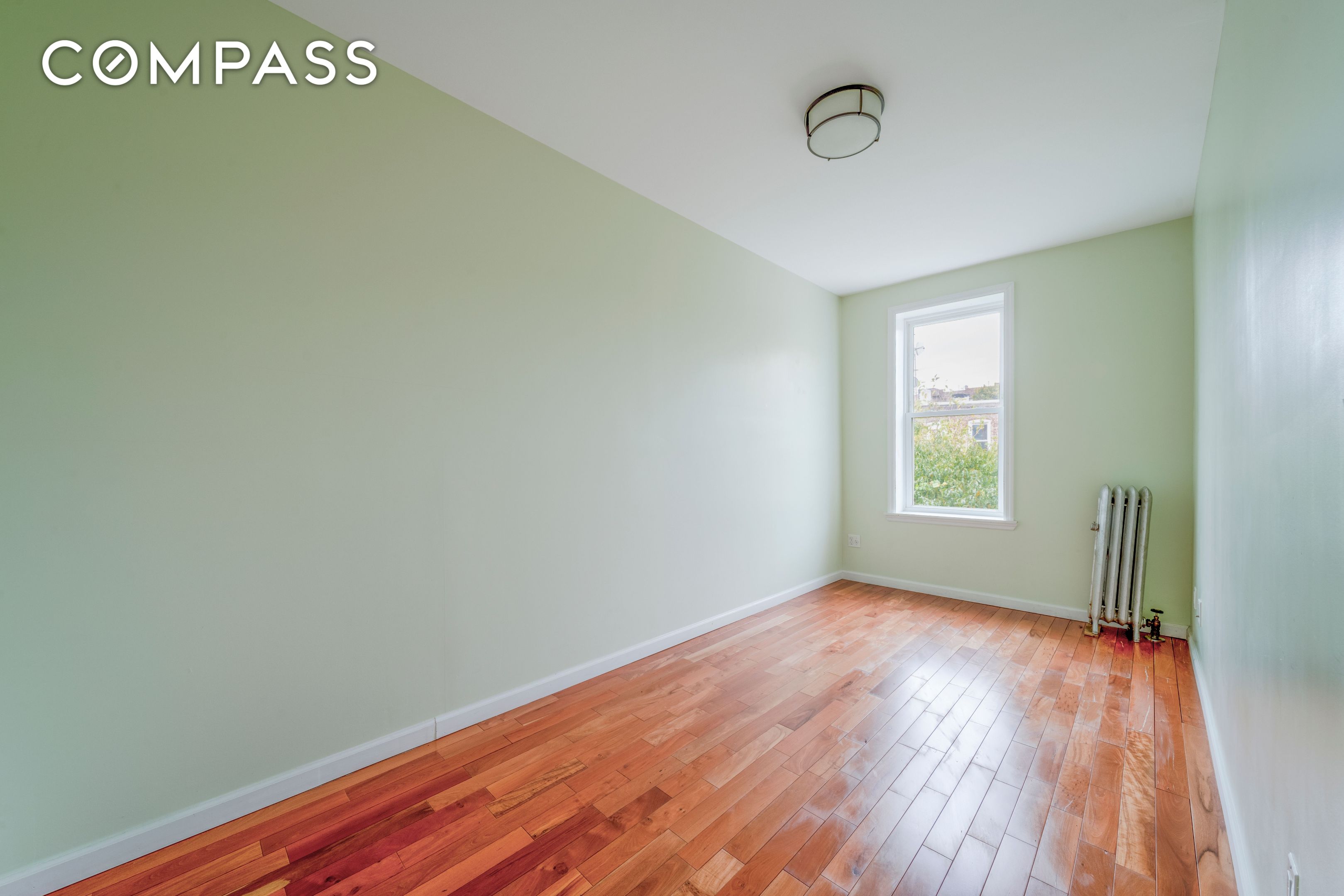 #6 photo, 96 E 32nd Street, Flatbush , NY 11226