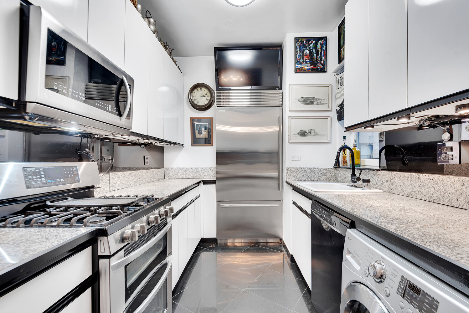 #7 photo, 58 W 58TH Street, マンハッタン Central Park South , NY 10019