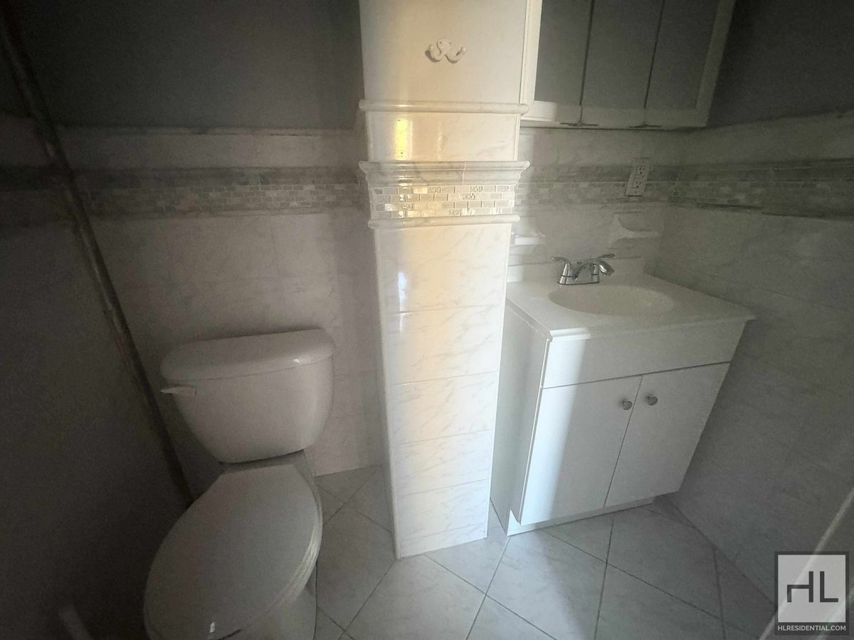 #12 photo, 140 Wadsworth Avenue, マンハッタン Washington Heights , NY 10033