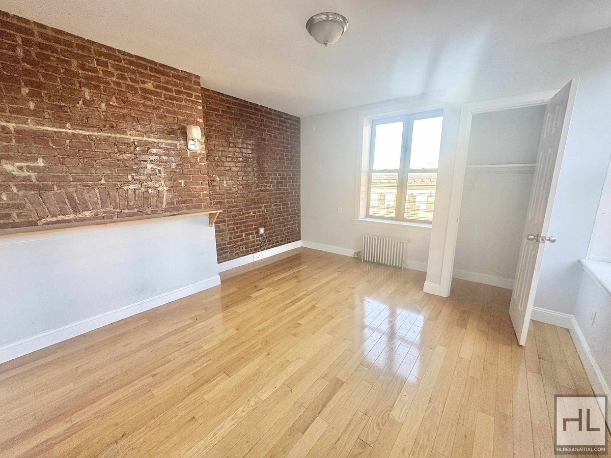 #4 photo, 140 Wadsworth Avenue, マンハッタン Washington Heights , NY 10033