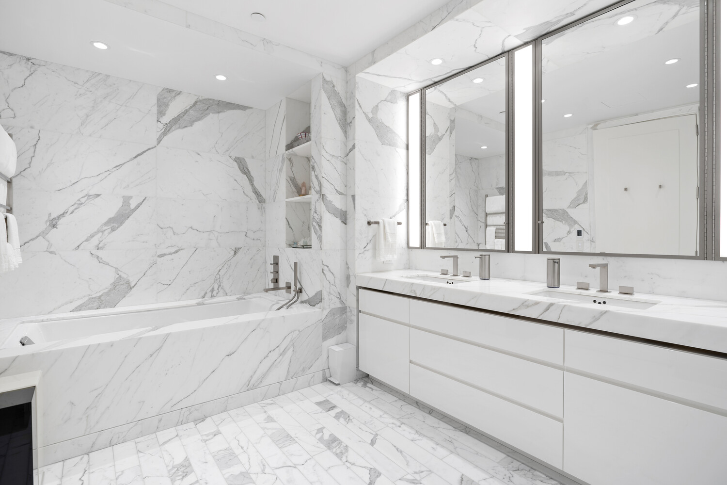 #10 photo, 70 VESTRY Street, マンハッタン Tribeca , NY 10013