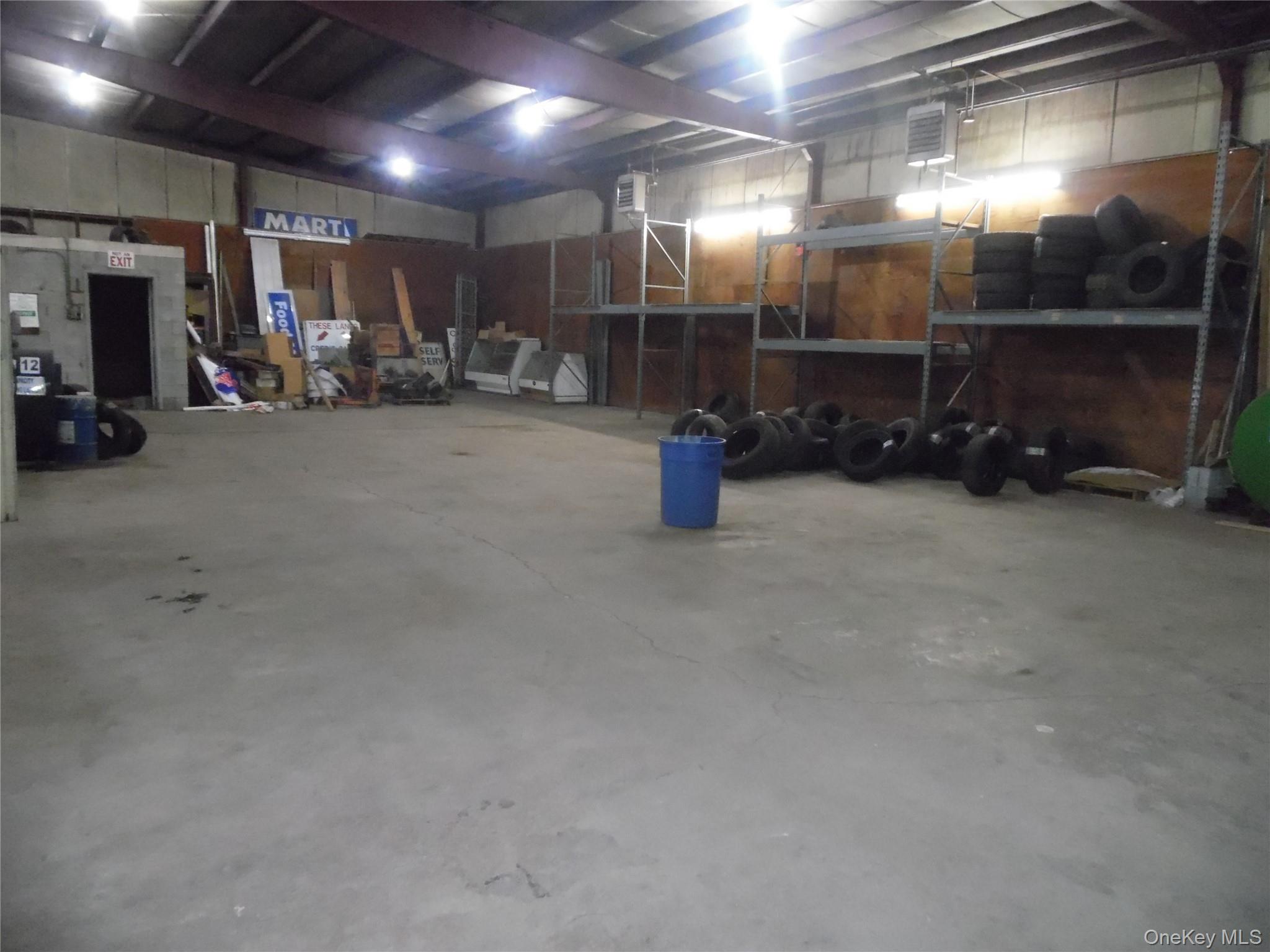 #17 photo, 85 Kaufman, Other , NY 12701