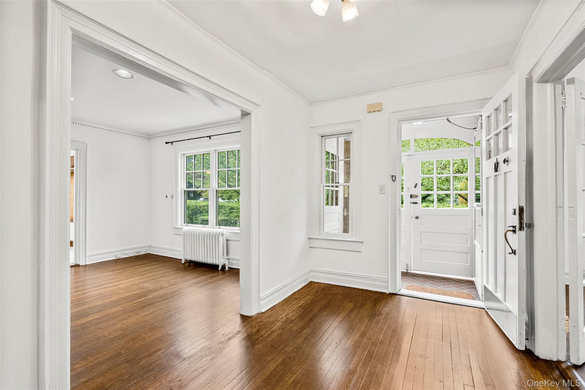 #4 photo, 21 Forest Park Avenue, Larchmont , NY 10538