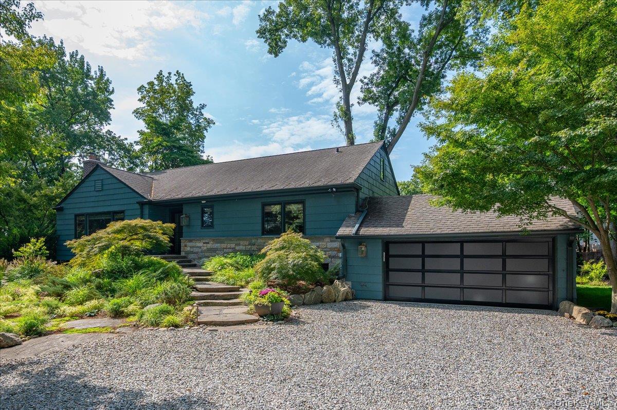 #1 photo, 18 S Ridge Road, Larchmont , NY 10538