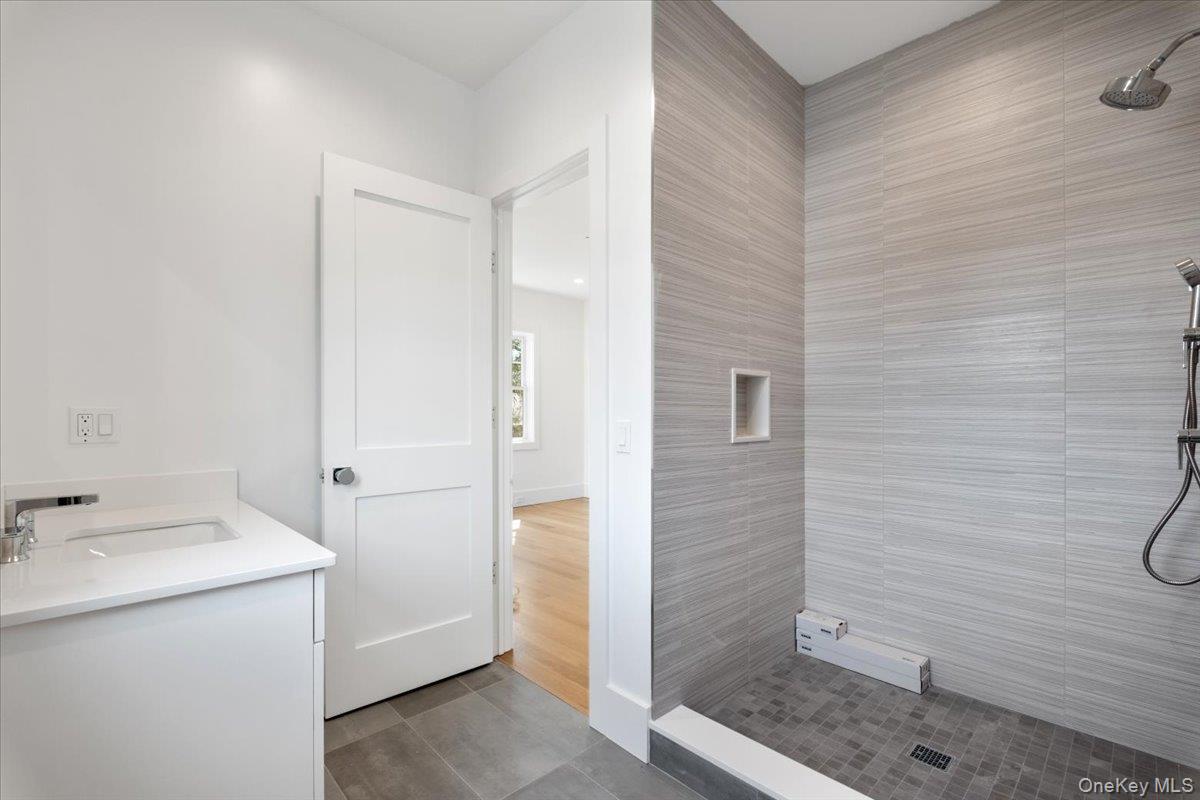 #18 photo, 8 Dell Road, 紐約州 Scarsdale , NY 10583