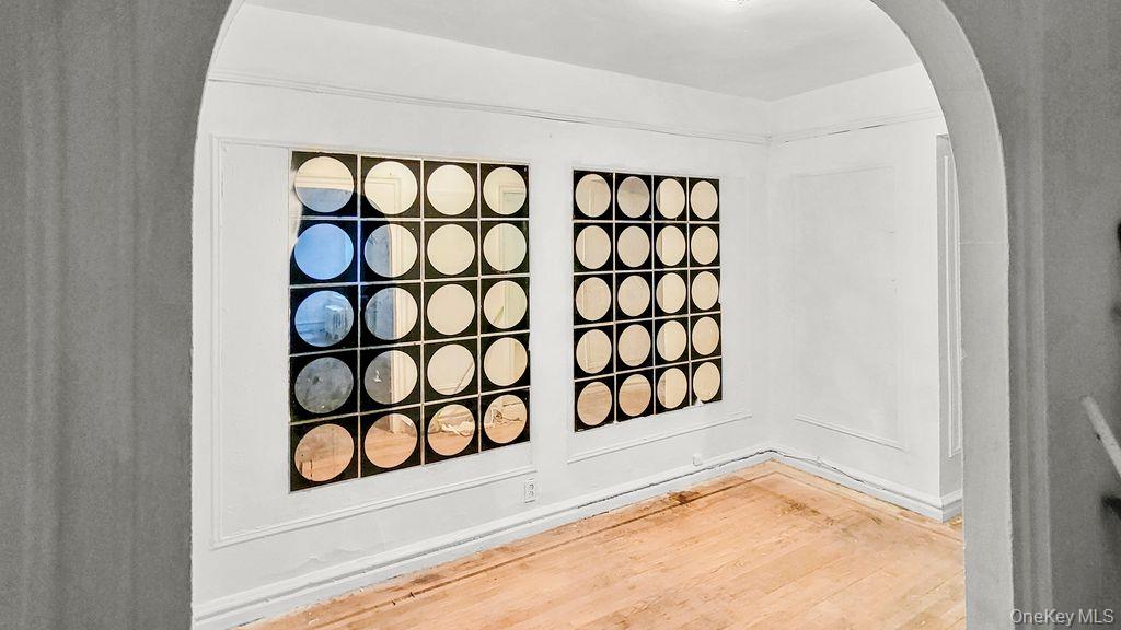 #8 photo, 1075 Grand Concourse, Bronx , NY 10452